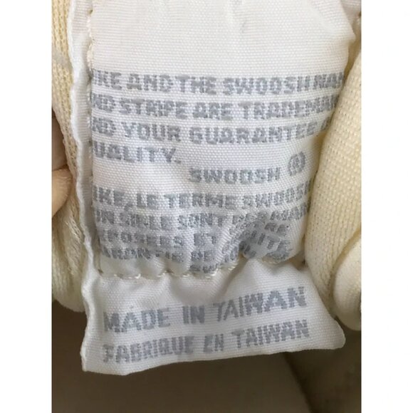 Nike Womens White 861012CH Leather Lace Up Low Top Golf Shoes‎ Size US 5.5 - Picture 9 of 10